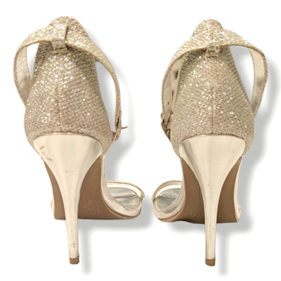 EUC Madden Girl Daphne Sparkly Silver High Heel Sandals W/ Ankle Strap Sz. 6 - Picture 4 of 13